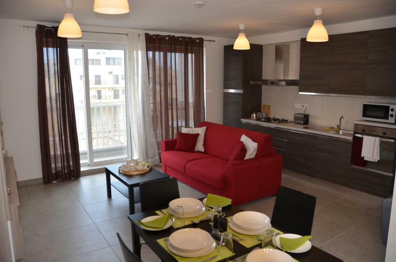 Pilgrim'S Rest Apartments Gzira Exterior photo