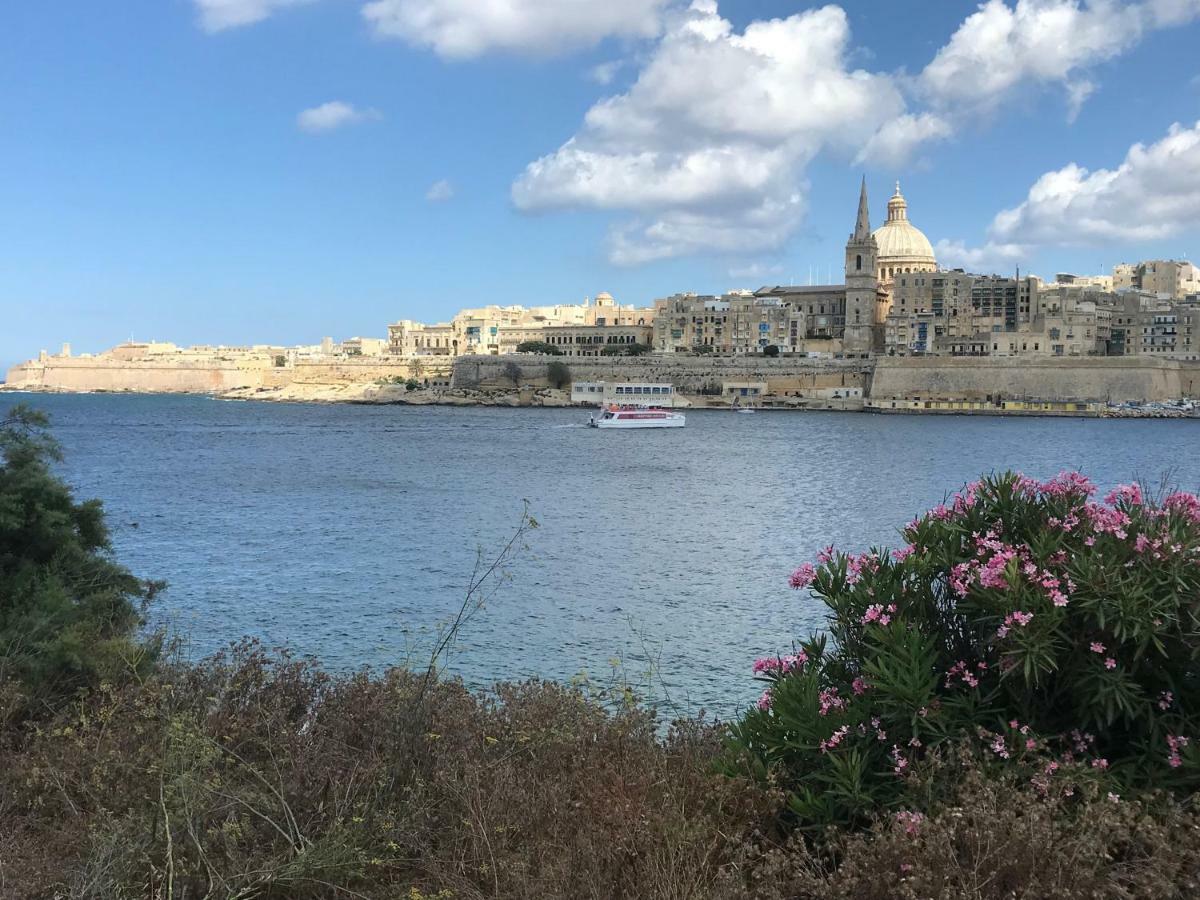 Pilgrim'S Rest Apartments Gzira Exterior photo