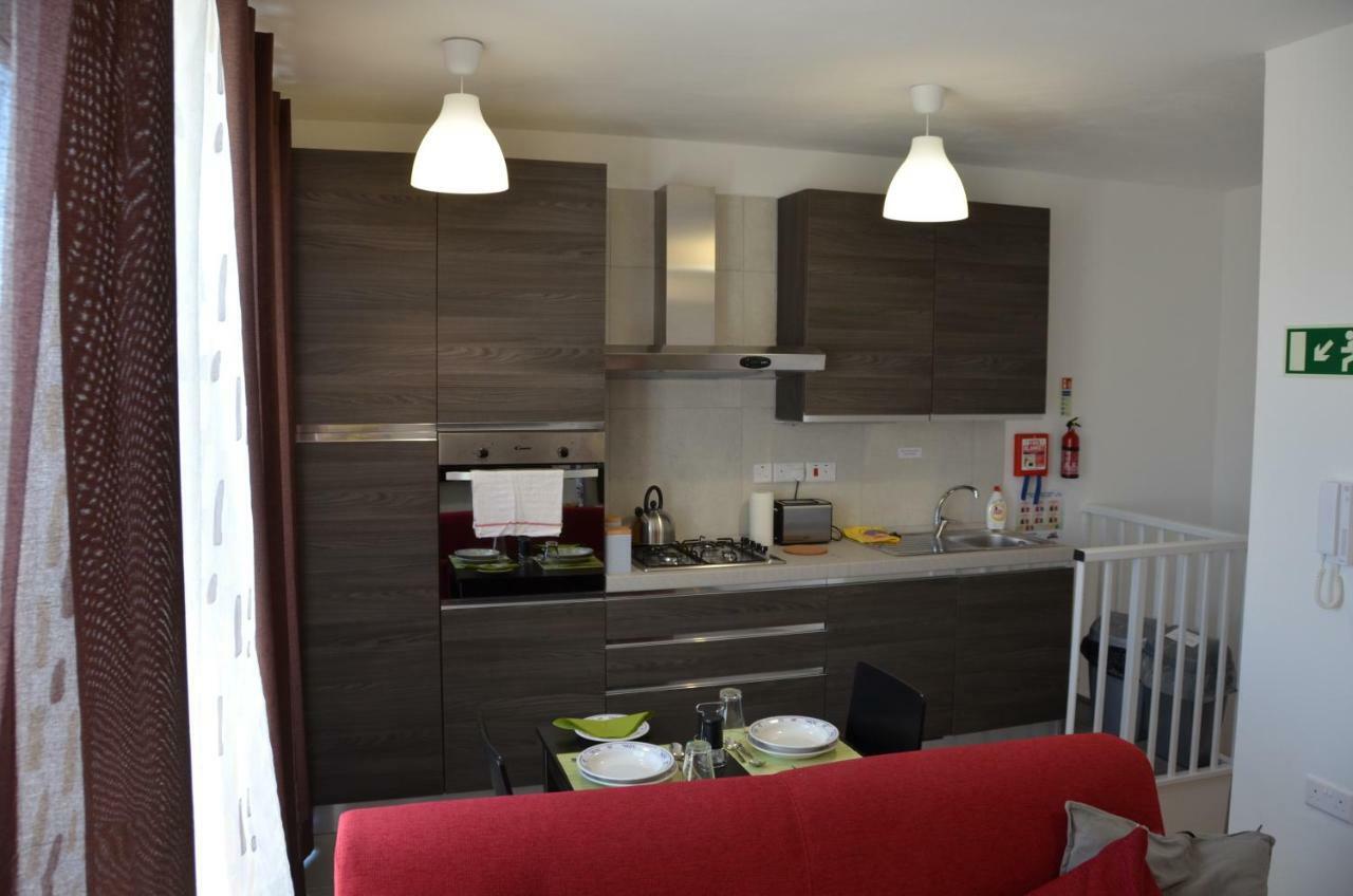 Pilgrim'S Rest Apartments Gzira Exterior photo